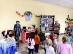 Сегодня сотрудники Покровского СДК совместно с библиотекарем Покровской СМБ провели культурную PR- акцию "Из века в век", приуроченную к празднованию 225-летия со дня рождения одного из главных русских поэтов А.С.Пушкина.