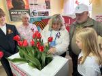 В Покровском сельском Доме культуры завершилась Акция «Цветы Победы». Выросшие тюльпаны были срезаны и возложены на братской могиле советских воинов, где похоронен Герой Советского Союза младший лейтенант Шапарь Григорий Иванович. В мероприятии приняли участие: волонтёры культуры, дети военнослужащих, участники художественной самодеятельности, работники культуры и представители общественных организаций.