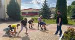 Время каникул–прекрасная пора. Все дети любят каникулы, и совсем не потому, что в этот период не нужно ходить в школу, спешить на занятия и делать домашнее задание, а просто потому, что можно получать удовольствие от всего, что происходит вокруг. Творческие специалисты Покровского сельского Дома культуры провели игровую программу для детей «Чудесные каникулы», приуроченную завершению учебного года и началу летних каникул. Мальчишки и девчонки приняли участие в спортивных состязаниях, играх и конкурсах на свежем воздухе, получив большой заряд положительных эмоций.